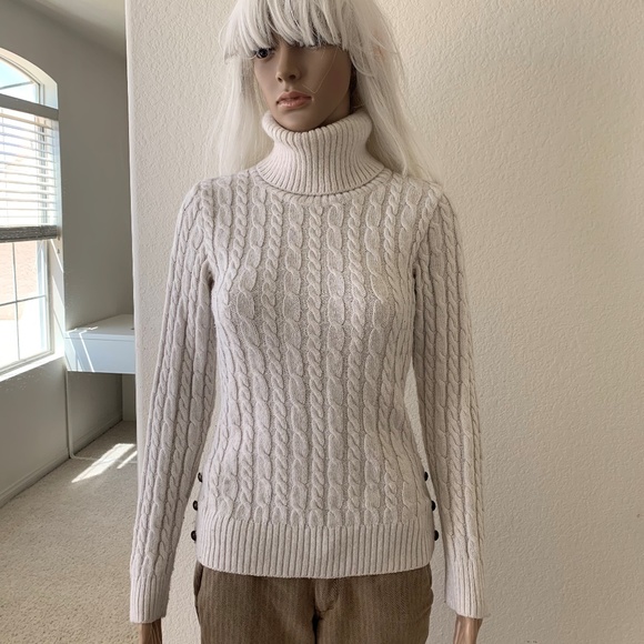 Zara Sweaters - ZARA ZARAKNIT S knit turtleneck sweater cream top